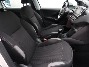 Peugeot 208  1.2 PureTech 