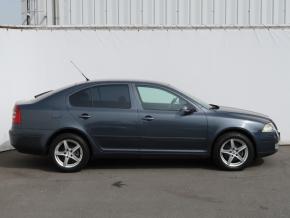 Škoda Octavia  2.0 TDI Elegance 
