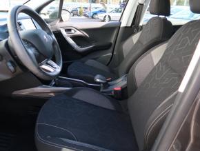 Peugeot 2008  1.2 PureTech 