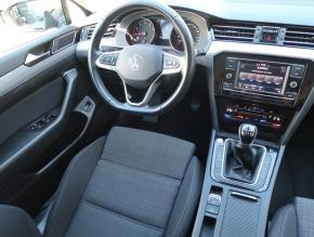 Volkswagen Passat  1.5 TSI Business 