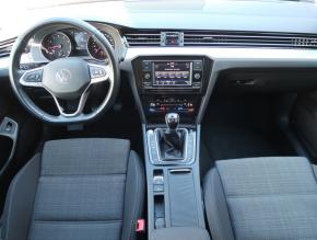 Volkswagen Passat  1.5 TSI Business 