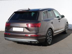 Audi Q7  3.0 TDI S-Line 