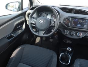 Toyota Yaris  1.5 Dual VVT-i 