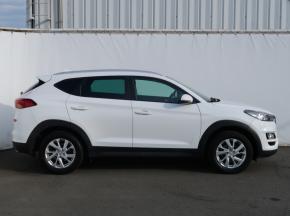 Hyundai Tucson  1.6 CRDi Trikolor 