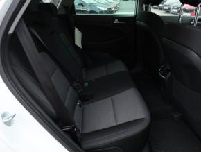 Hyundai Tucson  1.6 CRDi Trikolor 