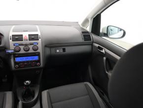 Volkswagen Touran  2.0 TDI Comfortline 