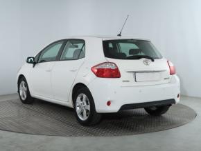 Toyota Auris  1.6 Valvematic 