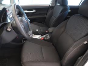 Toyota Auris  1.6 Valvematic 