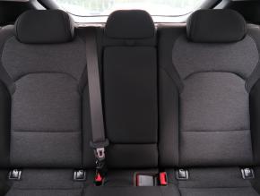 Hyundai i30 Fastback  1.5 T-GDI MHEV SMART 