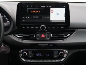 Hyundai i30 Fastback  1.5 T-GDI MHEV SMART 