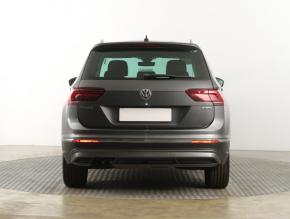 Volkswagen Tiguan  2.0 TDI 