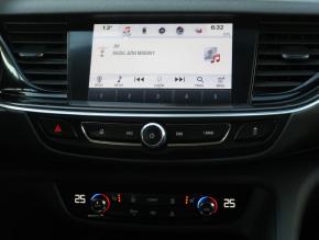 Opel Insignia  2.0 CDTI 