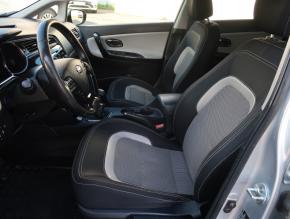 Kia Ceed  1.6 CRDi 
