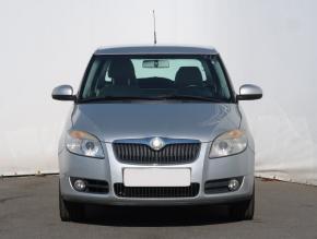 Škoda Fabia  1.6 16V Elegance 
