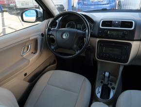 Škoda Fabia  1.6 16V Elegance 