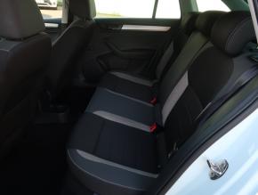 Škoda Rapid Spaceback  1.0 TSI Ambition Plus 