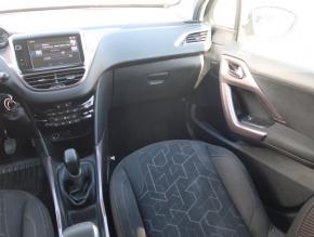 Peugeot 2008  1.6 e-HDi 