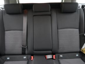 Toyota Avensis  2.0 D-4D Style 