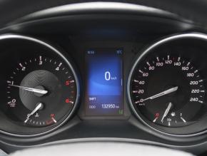 Toyota Avensis  2.0 D-4D Style 