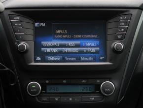 Toyota Avensis  2.0 D-4D Style 