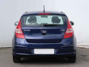 Hyundai i30  1.4 CVVT 