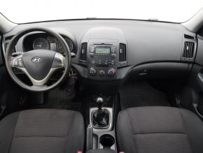 Hyundai i30  1.4 CVVT 