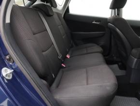 Hyundai i30  1.4 CVVT 