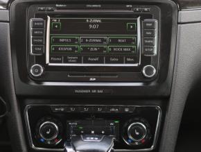 Škoda Superb  2.0 TDI Elegance 