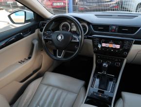 Škoda Superb  2.0 TDI Laurin&Klement 