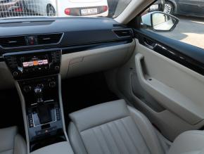 Škoda Superb  2.0 TDI Laurin&Klement 