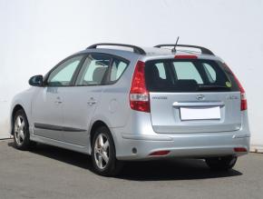 Hyundai i30  1.4 CVVT 