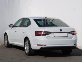 Škoda Superb  2.0 TDI Style 