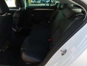 Škoda Superb  2.0 TDI Style 