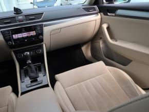 Škoda Superb  2.0 TDI Style 