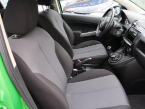 Mazda 2  1.3 i Active 