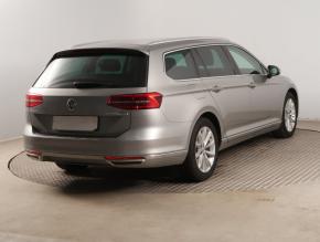 Volkswagen Passat  2.0 TDI Highline 