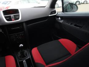 Peugeot 207  1.4 VTi 