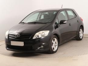 Toyota Auris  1.6 Valvematic 