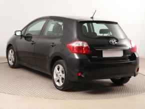 Toyota Auris  1.6 Valvematic 