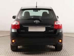 Toyota Auris  1.6 Valvematic 