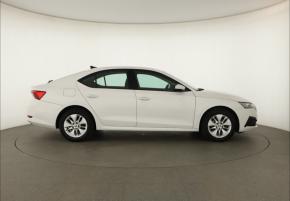 Škoda Octavia  1.5 TSI Ambition 