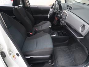 Toyota Yaris  1.0 VVT-i 