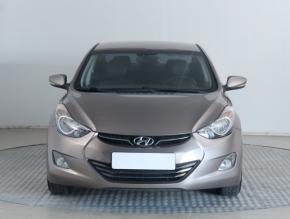 Hyundai Elantra  1.6 