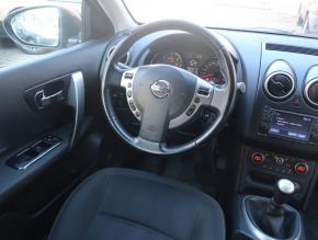 Nissan Qashqai  1.5 dCi 