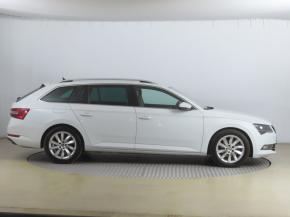 Škoda Superb  2.0 TDI Style 