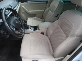 Škoda Superb  2.0 TDI Style 