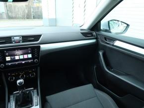 Škoda Superb  2.0 TDI 