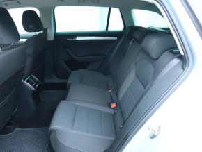 Škoda Superb  2.0 TDI 