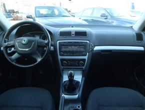 Škoda Octavia  1.6 TDI Ambiente 