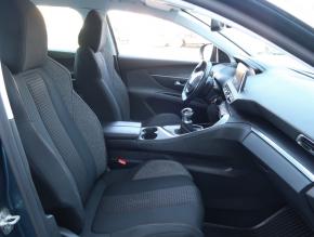 Peugeot 5008  PureTech 130 Active 